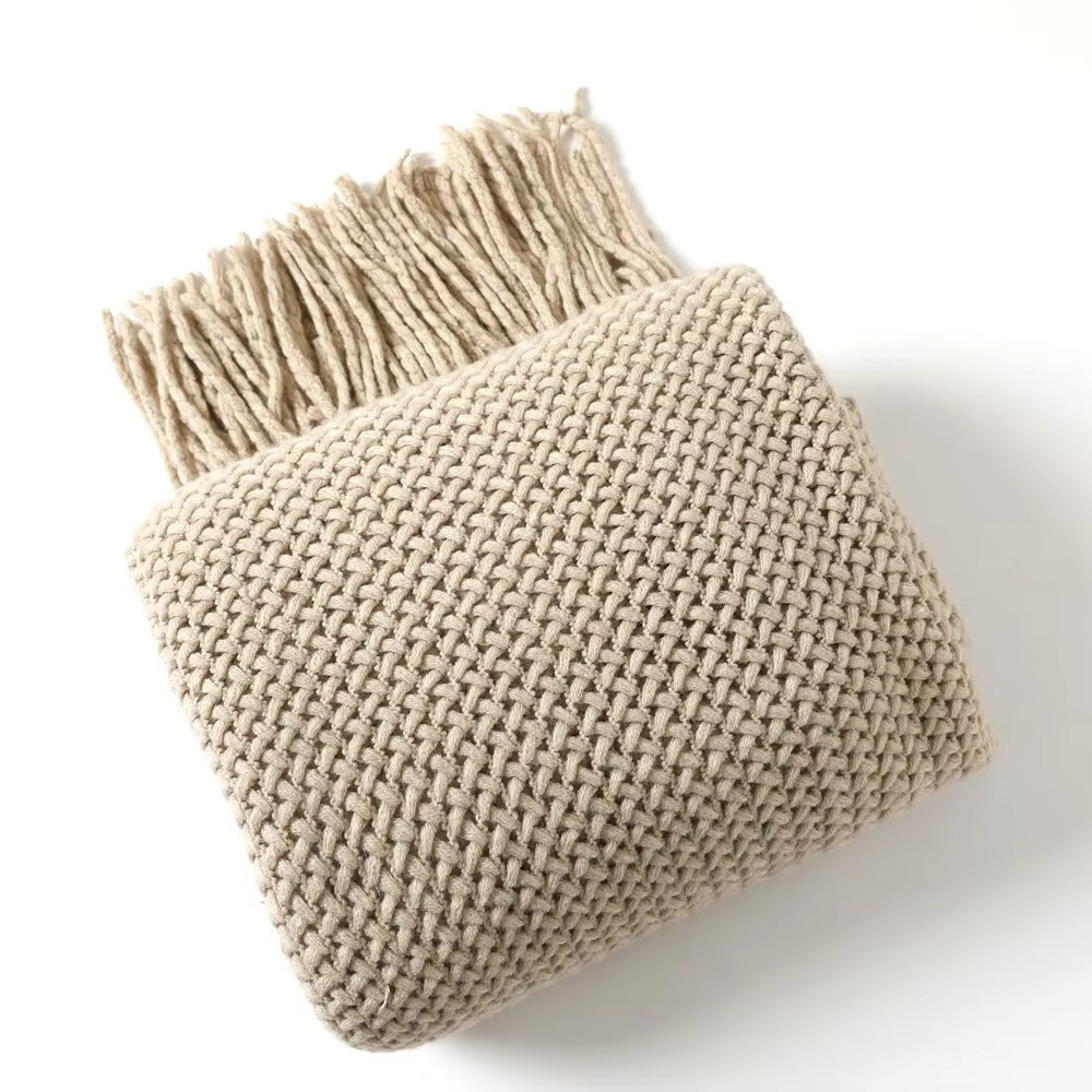 Cozy Textured Throw Blanket – Perfect for Home Relaxation