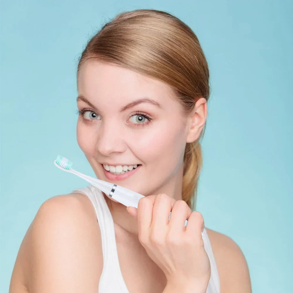 LuminaSmile™ — Unlock Brilliant Confidence with a Radiant, Head-Turning Smile Every Day
