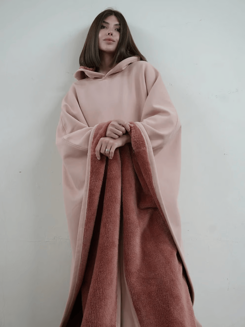 Oversized Comfort Blanket Hoodie for Relaxation