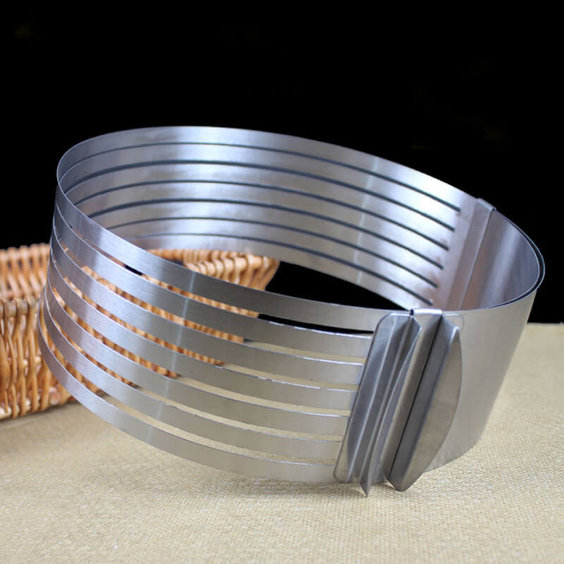 SliceEase™ — Effortless, Perfect Cake Layers That Wow Every Time