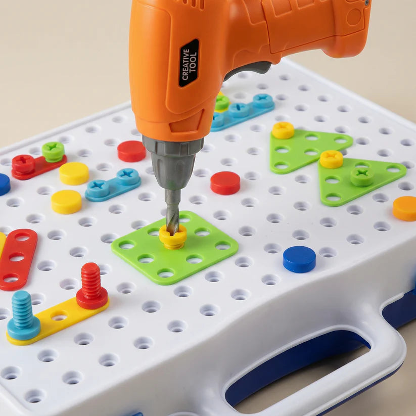 PowerBuild Pro™ — Ignite their confidence and creativity with every twist and build
