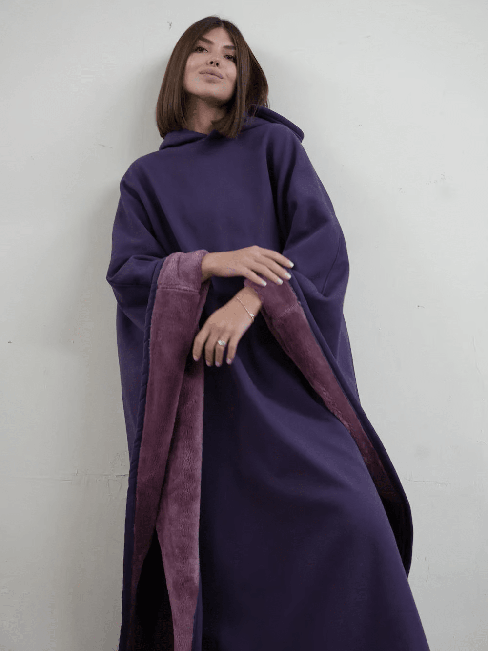 Oversized Comfort Blanket Hoodie for Relaxation