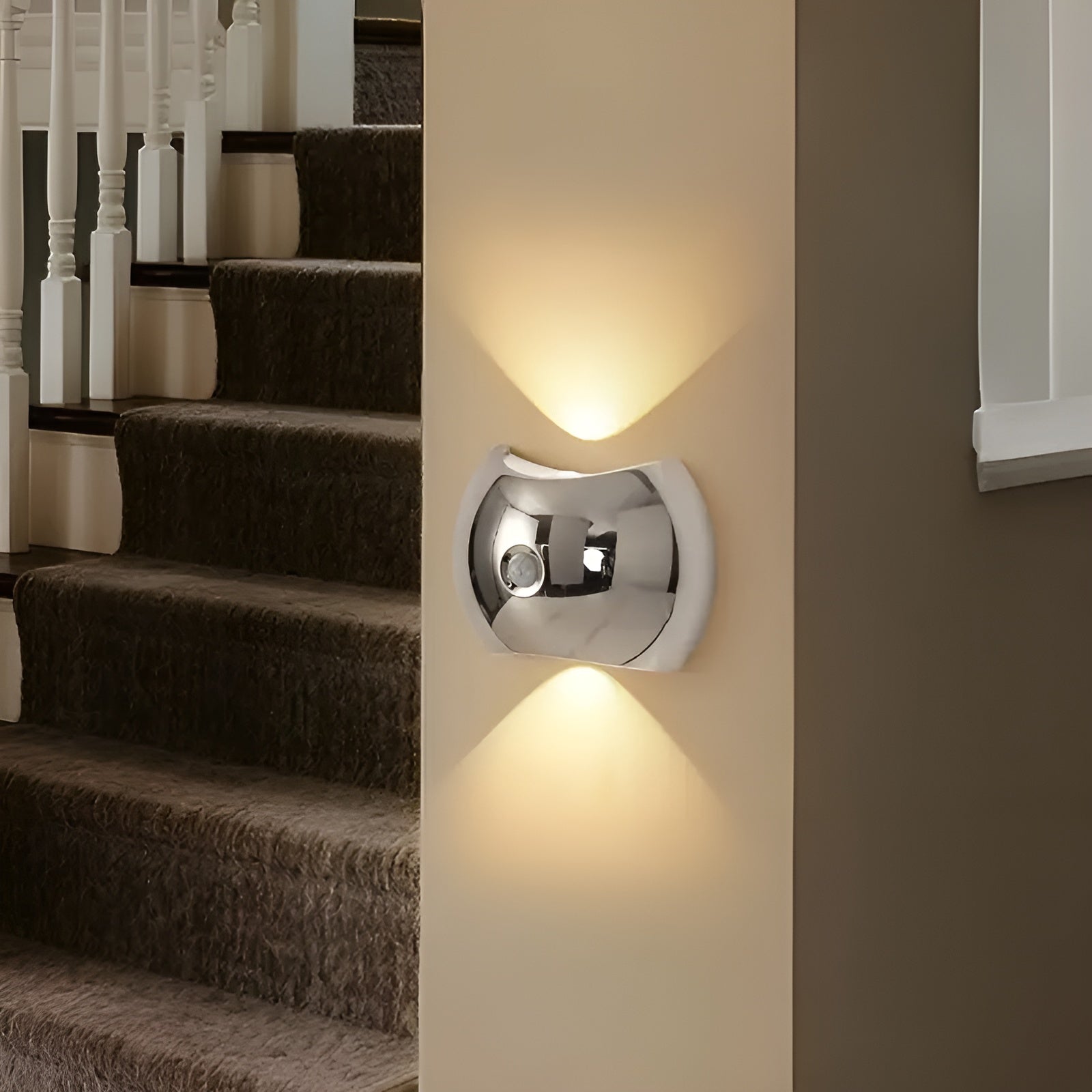 Wall Lamp with Motion Detector – Rechargeable, Magnetic & Wireless