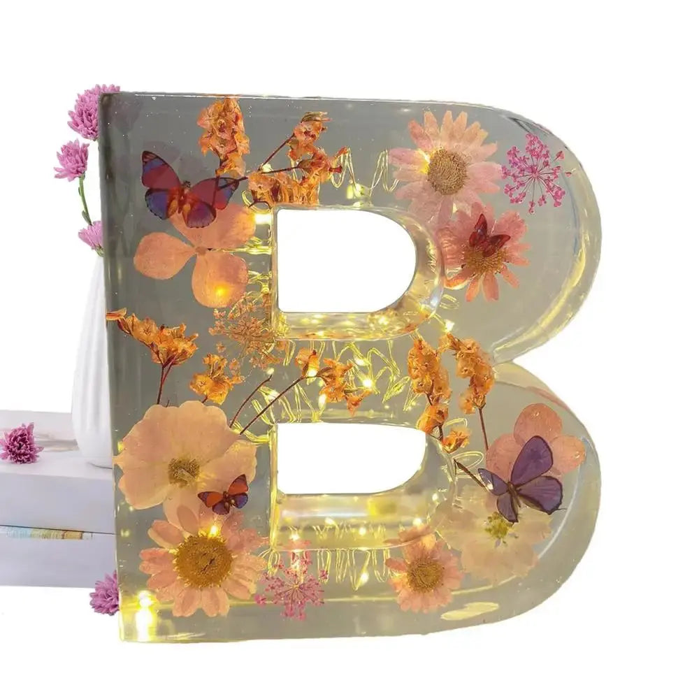 FloraLetter™ — Personalize Your Space with Handcrafted Floral Resin Art
