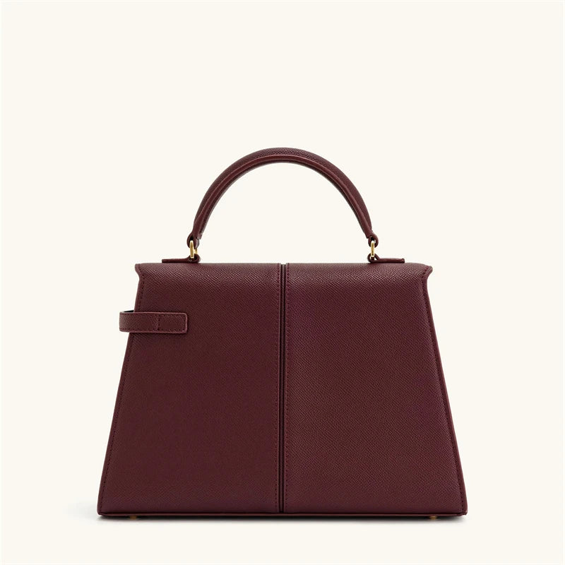 Chic Women's Leather Crossbody Bag | BrioStyle