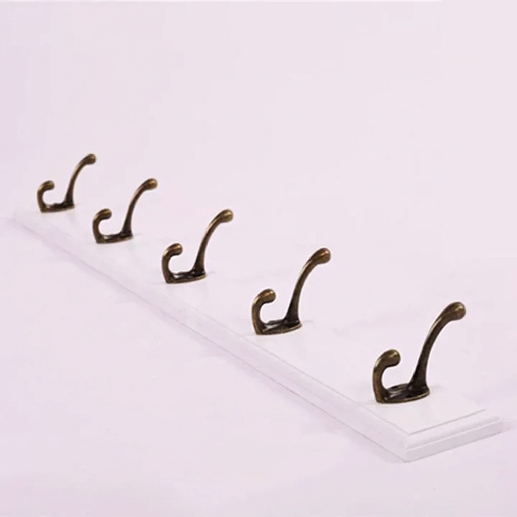 Stylish Wooden Wall Rack with 4-5 Hooks for Organized Living