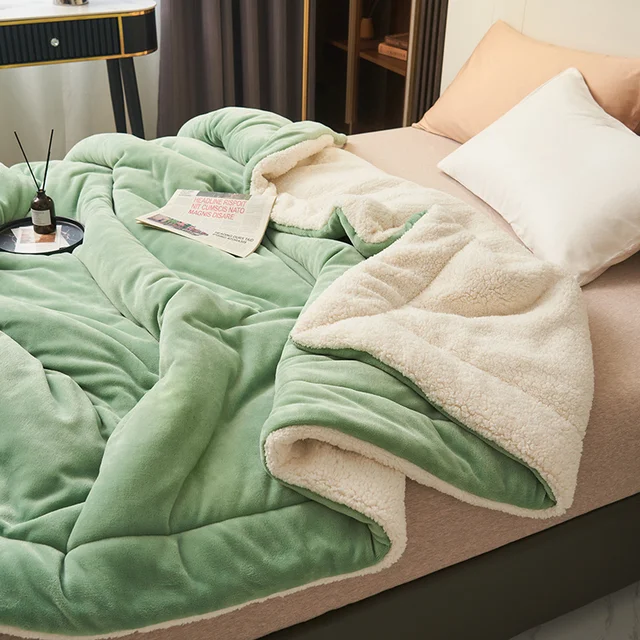 Cozy Comfort Fleece Blanket | Oversized Soft Throw