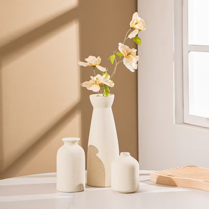 Stylish Ceramic Vase Trio - Perfect for Floral Displays