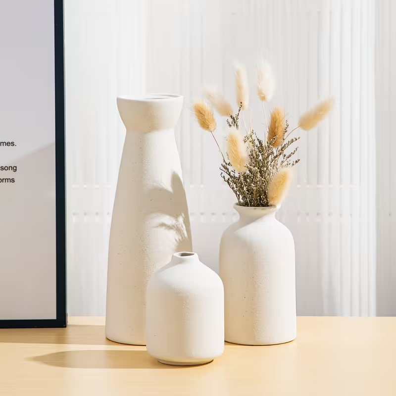 Stylish Ceramic Vase Trio - Perfect for Floral Displays