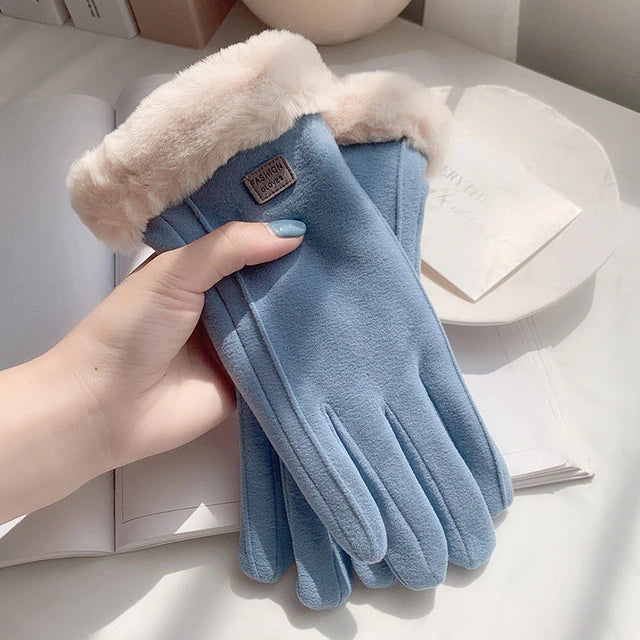 Chic Winter Gloves for Women | Plush Lining & Comfort