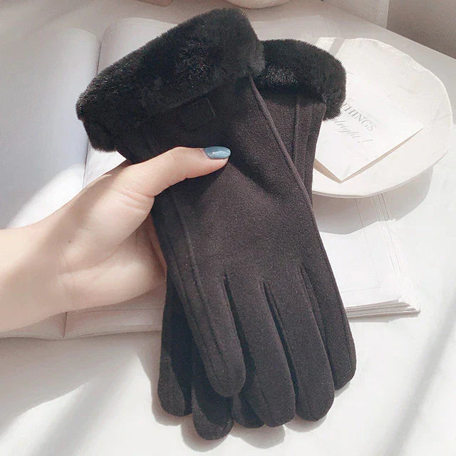 Chic Winter Gloves for Women | Plush Lining & Comfort