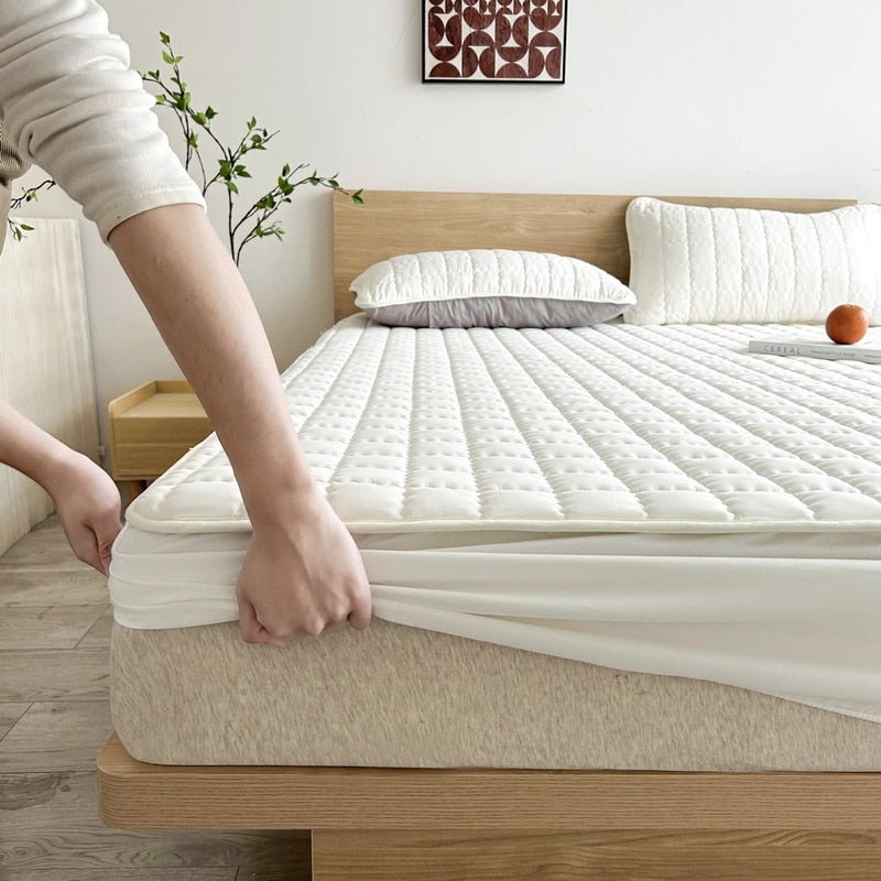 Ultimate Waterproof Mattress Protector | SleepGuard