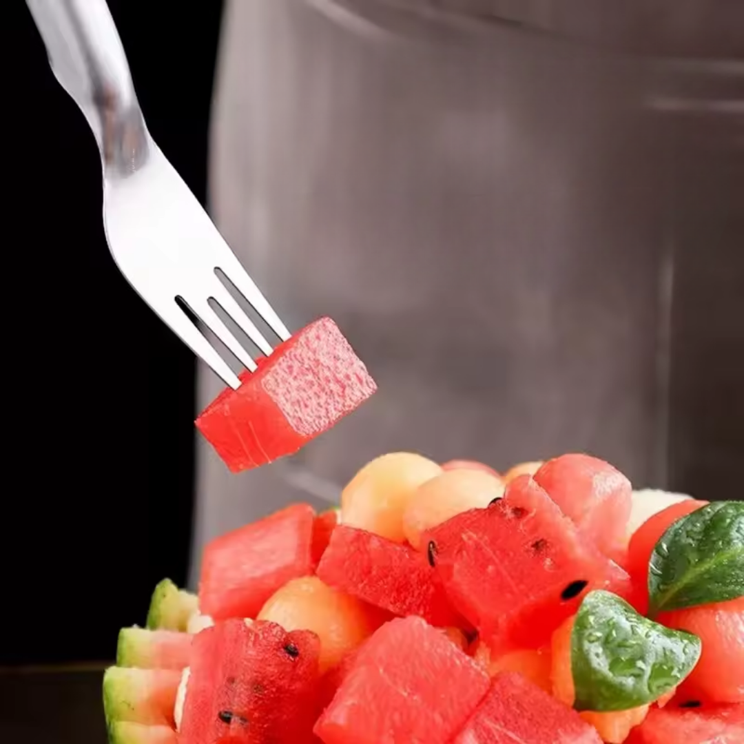 Slice Watermelons Effortlessly with the MelonMagic Cutter