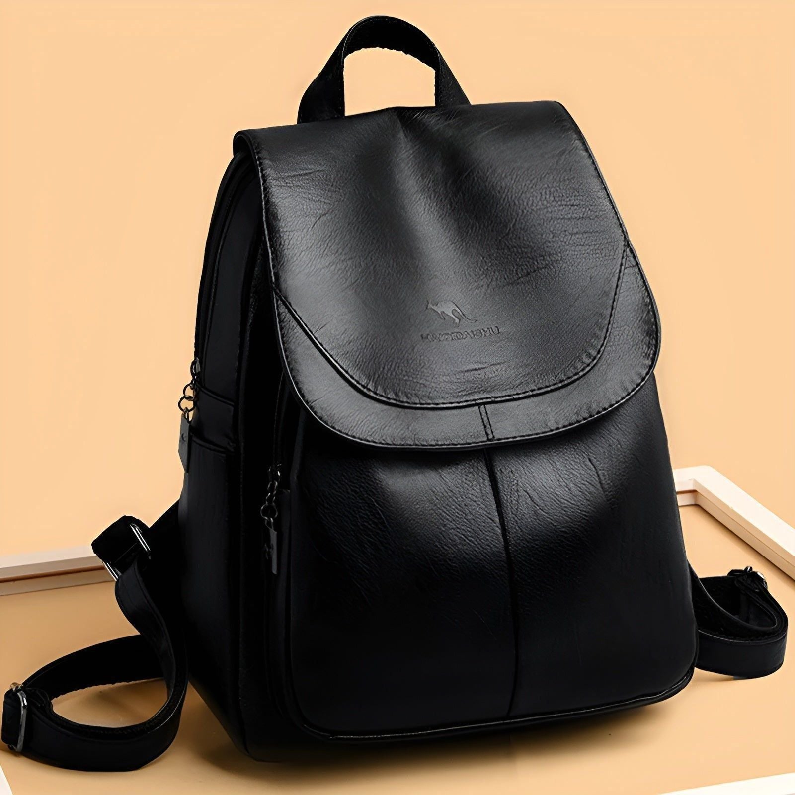 Chic Leather Backpack for Women – Perfect Blend of Style and Comfort