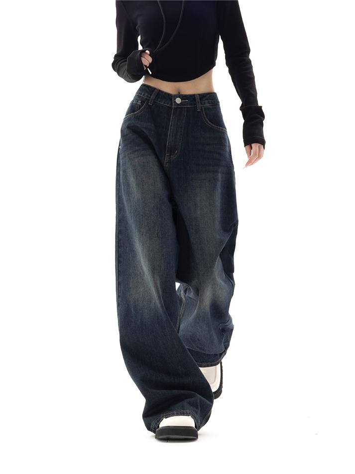 Retro-Inspired Loose-Fit Blue Denim Jeans
