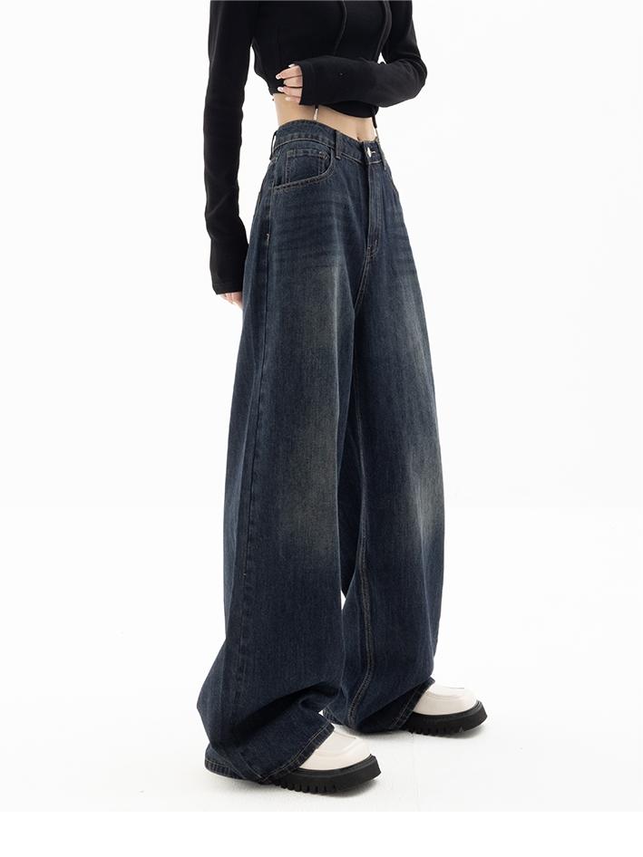 Retro-Inspired Loose-Fit Blue Denim Jeans
